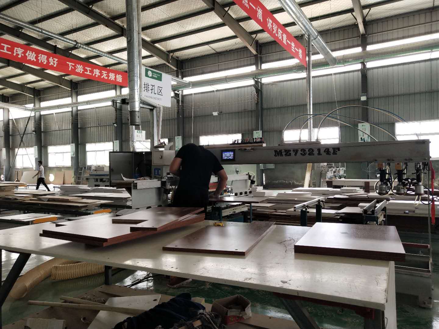 微信图片_2019042417053416.jpg
